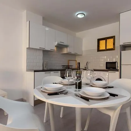 Mare 96 - One Bed アデヘ